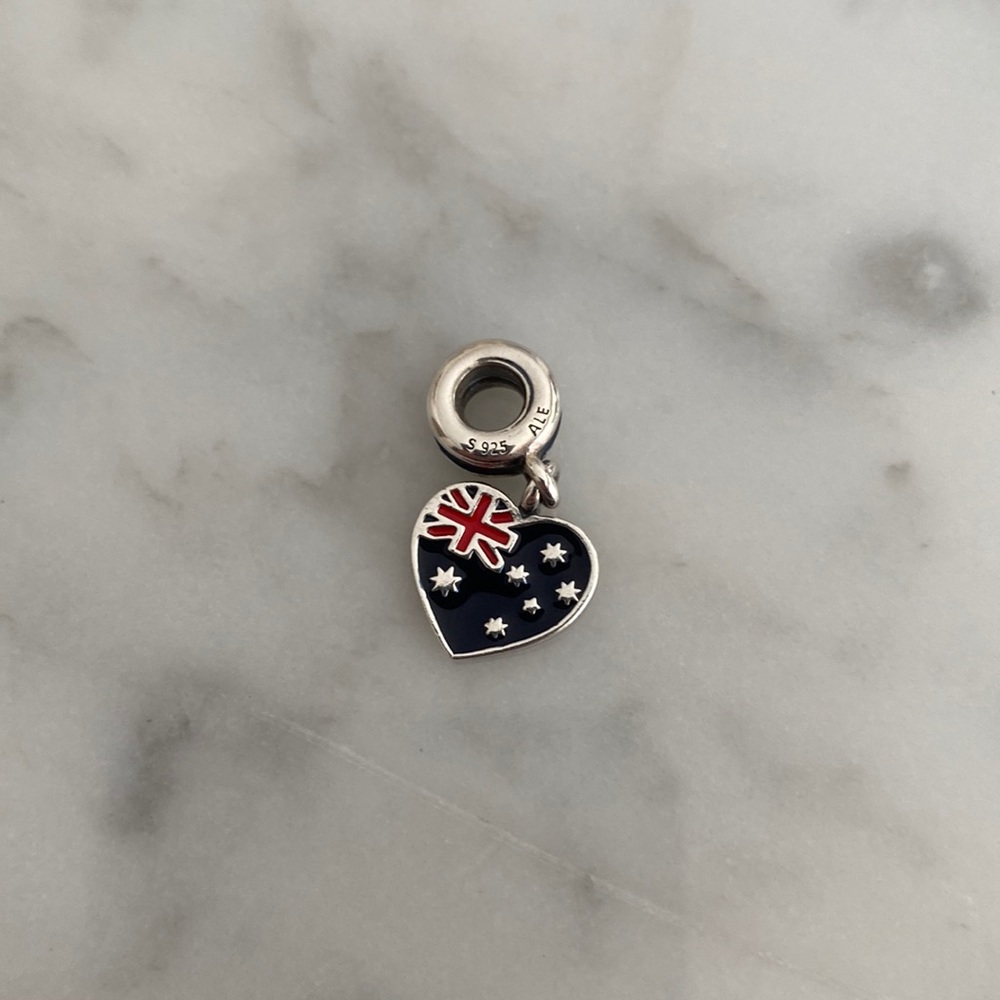 Australia Pandora charm bracelet